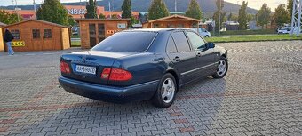 Mercedes-Benz W210 E230 - 6