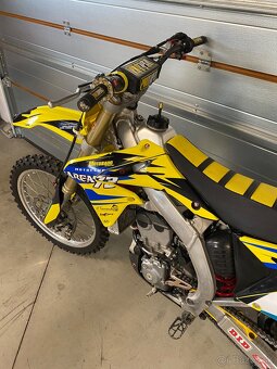 Suzuki rmz 250 - 6