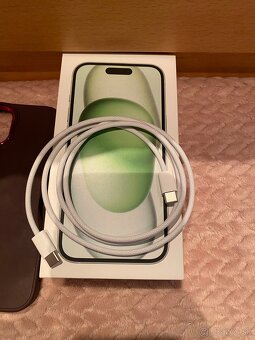 iPhone 15 Green 125G - 6
