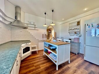 PREDAJ EXKLUZÍVNY VEĽKOMETRÁŽNY 4i MEZONETOVÝ BYT S BALKÓNOM - 6