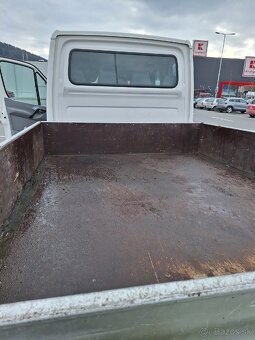 Volkswagen Crafter r.2017 2.0 TDI 80kw Valnik 7-Miestny - 6