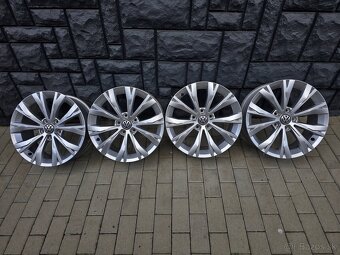 5x112 R17 VW Montana Tiguan - 6