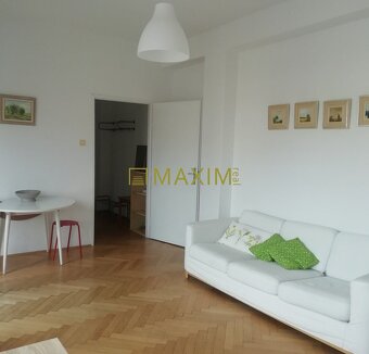 2- izbový byt na Jakubovom námesti - 6