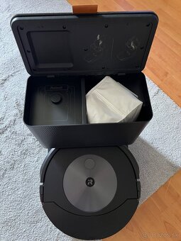 robotický vysávač iRobot Roomba Combo j7+ - 6