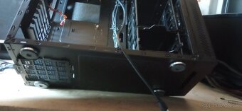 Cooler Master Centurion Silencio 550 pc skrinka - 6