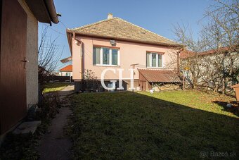 REZERVOVANÉ - Na predaj 4-izbový rodinný dom v Rimavskej Sob - 6