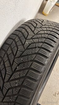 225/45R19 Yokohama BluEarth - 6