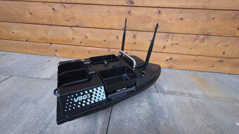 Flytec V803 GPS zavážacia loďka - 6