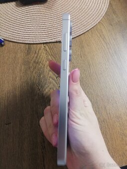 Samsung galaxy S24 FE - 6