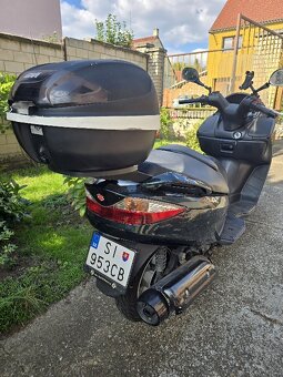 Suzuki Burgman 125 - 6