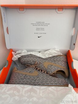 Nike Air Force 1 LX - 6