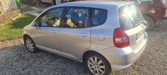 Honda jazz 2008 - 6