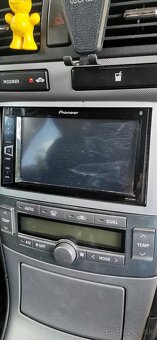 Toyota avensis 2007 d4d - 6