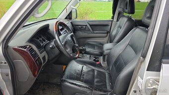 Mitsubishi Pajero 3.2 Did 121KW r. v. 2001 - 6