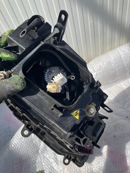 xenon vw touareg levy predni svetlo leve 14-19 - 6