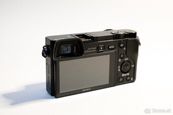 Sony A6000 + 3 objektívy - 6