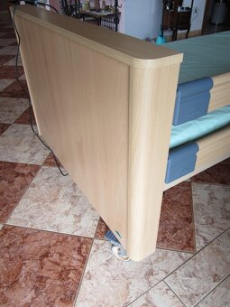 Polohovateľná elektrická posteľ - 6