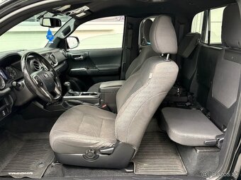 Toyota Tacoma - 6