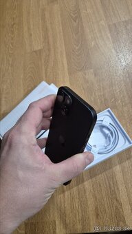 Apple iphone 15 128gb, super stav - 6