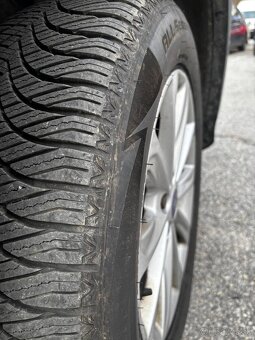 Predam Ford Kuga - 6