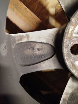Mitsubishi Disky 5x114,3 r16 - 6