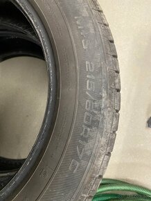 Good year 215 60 R17 C - 6
