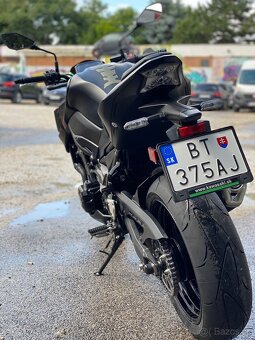 Kawasaki Z900 - 6