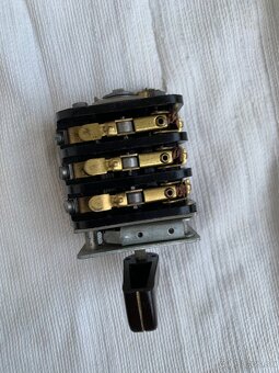 Staré spínače / prepínače / vypínače - 6