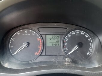 Skoda fabia 2  rozpredam 1.2 6v BBM - 6