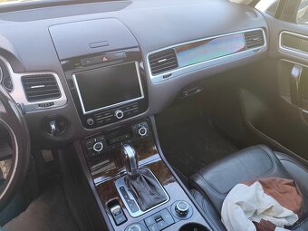 Volkswagen touareg - 6