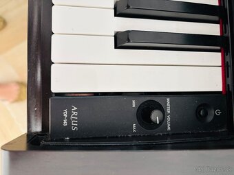 Yamaha digitálne piano tmavé rosewood, model YDP-143 - 6