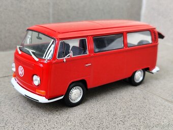 18 cm NOVÝ, KOVOVÝ model ------------- v mierke 1:24, VW BUS - 6