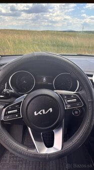 Kia ceed sw - 6
