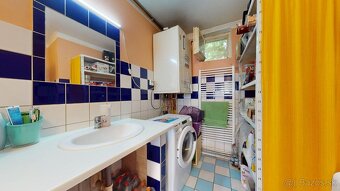 4-IZB. RD s veľkým pozemkom - HLOHOVEC - 6