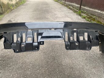 Suzuki Vitara III lift 18- predny naraznik - 6