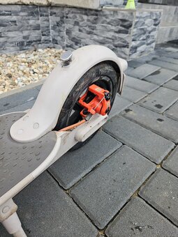 Xiaomi E-kolobežka - 6
