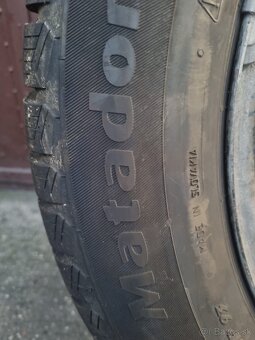 205/60r16 zimne - 6