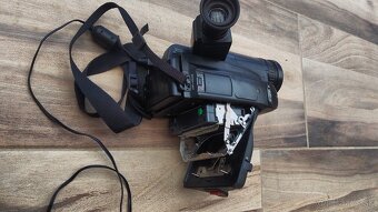 Predám kameru Panasonic . - 6