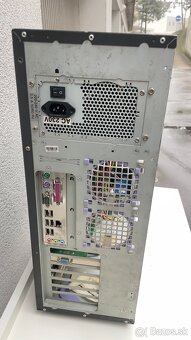 PC skrina a kompo - 6