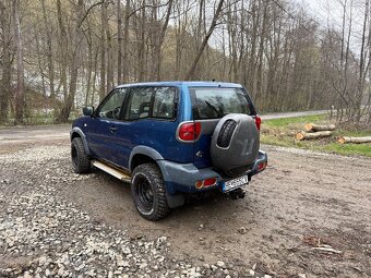 Nissan Terrano 2.7td - 6