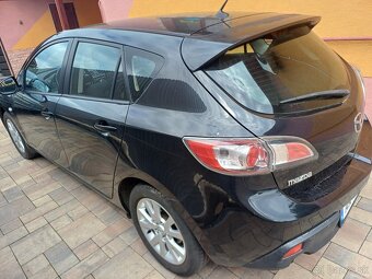 Mazda 3---1.6i-benzin--77Kw-105Ps-najazdené.-157300km - 6