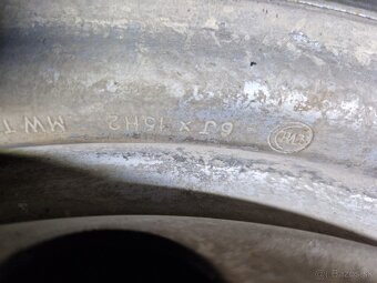 215/70R15 c letné + disky - 6