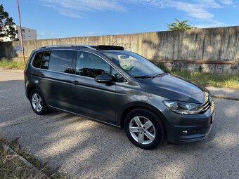 Volkswagen Touran model 2019 7 miestny - 6