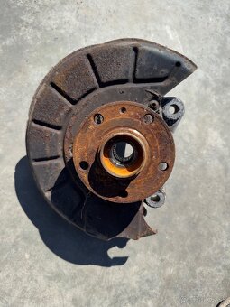 Predné tehlice a poloosi Passat B6 - 6