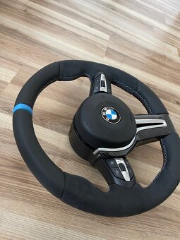BMW volant - 6