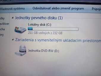 predám ntb HP elitebook 8470p / 4gb ram / Intel core i5- - 6