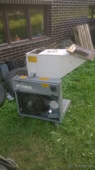 granulátory Piovan - 6