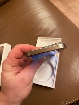 IPHONE 15 PRO 256GB NATURAL TITANIUM - 6