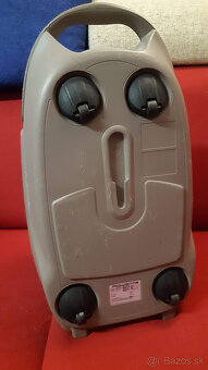 Predám vysavač Rowenta model: RO6477A funkčný. - 6