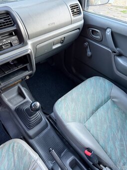 Suzuki Jimny 1,3 Benzín - 6
